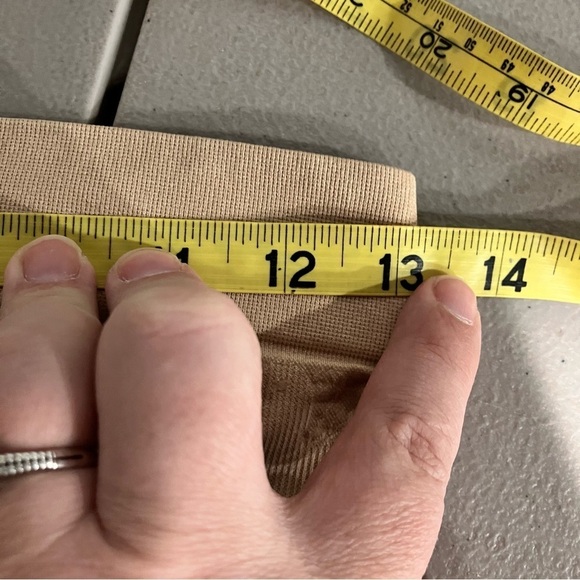 Maternity Shapewear shorts nude color size small - Picture 4 of 6